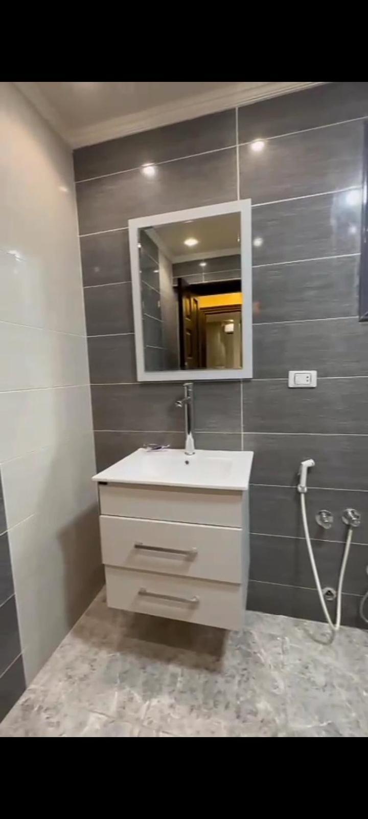 Apartment الدقي شارع محي الدين ابو العز الرئيسي